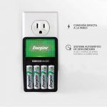 Cargador Energizer MINI p/ Pilas AA y AAA + 2 Pilas Recargables AA - Imagen 3