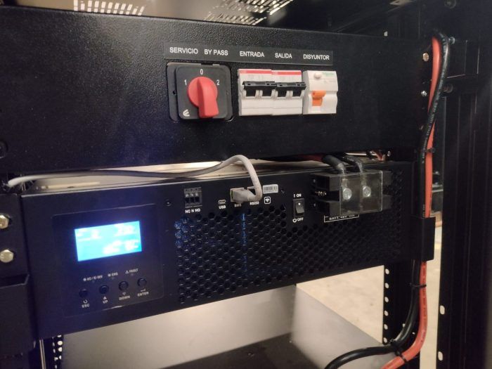 Gabinete Power Rack Bateria Litio 5kwh Voltronic Pylontech - Imagen 5