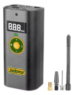 COMPRESOR DE AIRE PARA AUTOMÓVIL CON BATERIA LI-ION - VOLTAJE: 8V - MÁX. PRESIÓN: 150PSI / 10 BAR / 1000KPA - MÁX. FLUJO DE AIRE: 6L/MIN - PUERTO DE CARGA: USB TIPO C